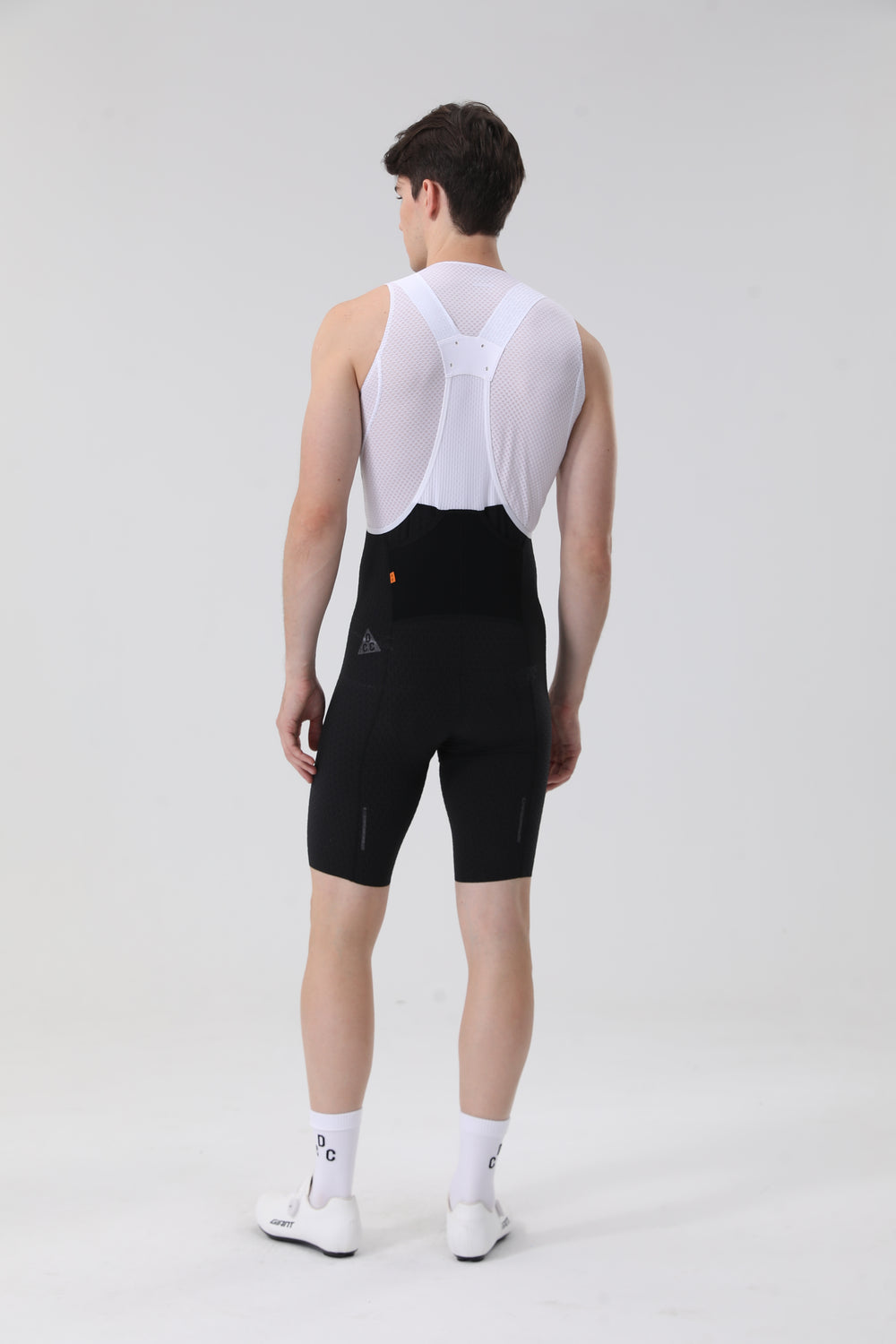 Y-pattern Jacquard Bib Shorts Black DCCT260407