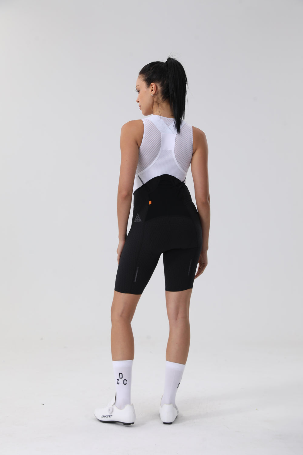 Y-pattern Jacquard Bib Shorts Black DCCW260407