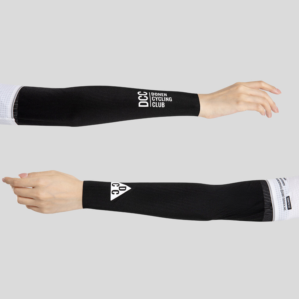 One Piece Arm Warmers Black DCCA240629